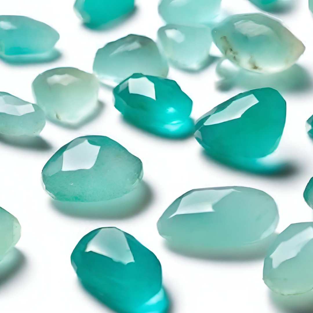 SIS Chalcedony