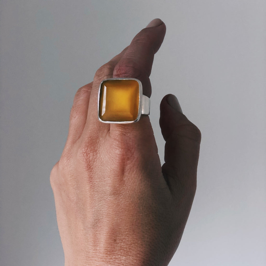 Atlantic Ring. Yellow Onyx. Silver