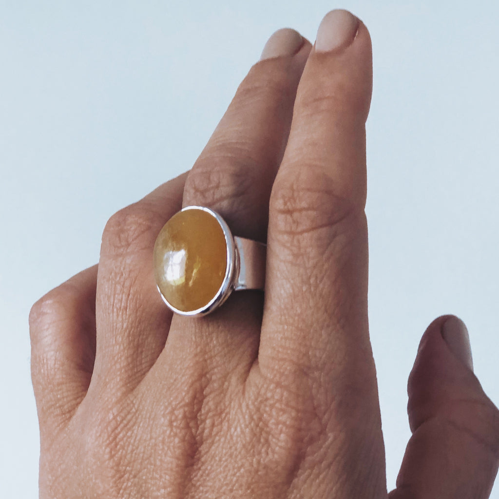 Apo Ring. Orange Aventurine. Silver