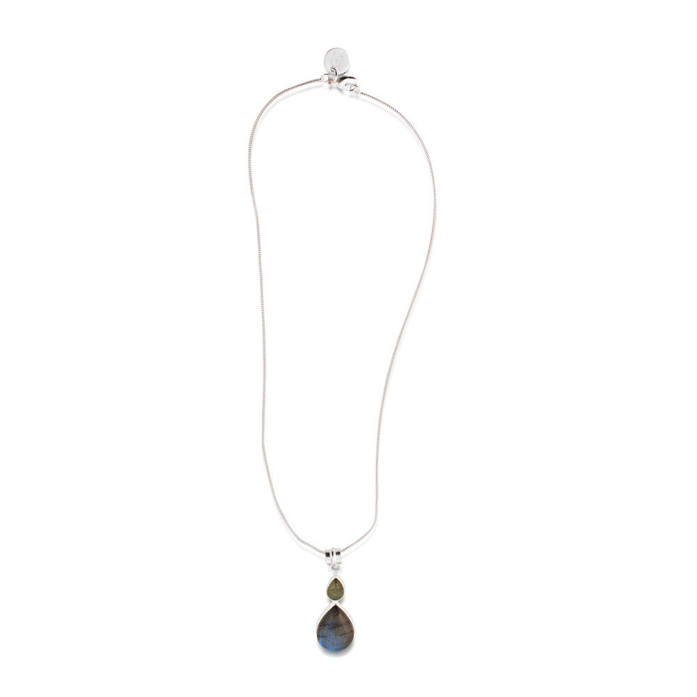 Butterfly Valley Necklace. Labradorite. Silver