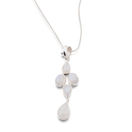 Siren Song Necklace. Moonstone. Silver